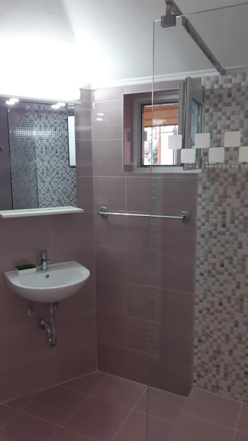 Calypso Rooms Făgăraş 외부 사진
