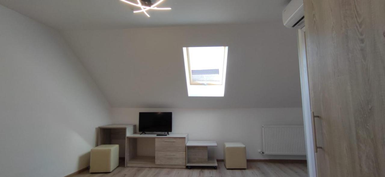 Calypso Rooms Făgăraş 외부 사진