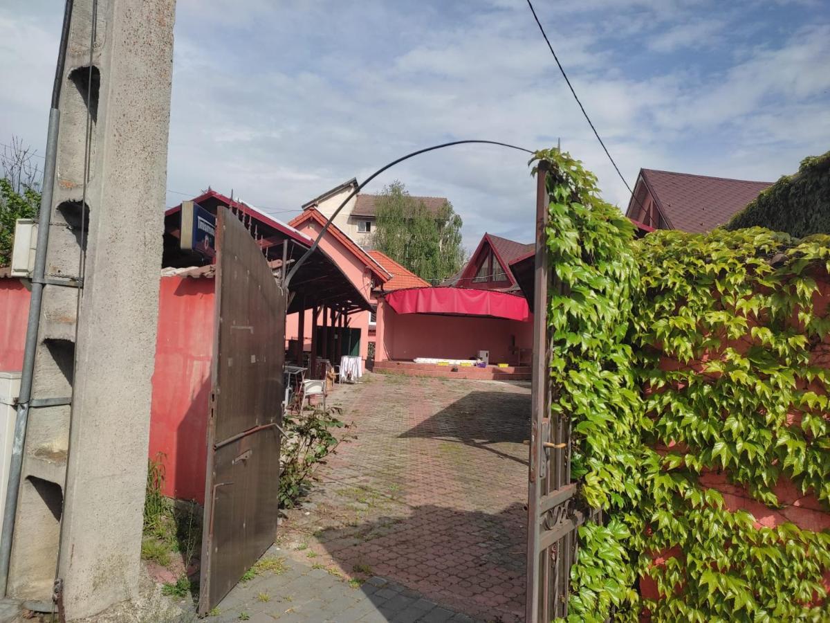 Calypso Rooms Făgăraş 외부 사진